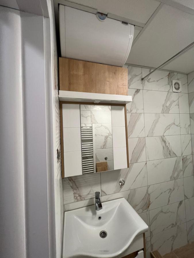 Apartman Didi2- Free Private Parking-Garage Novi Sad Bagian luar foto